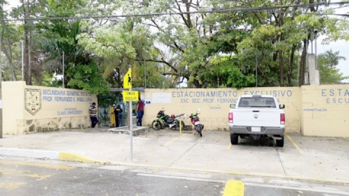 Hallan muerto al velador de una escuela secundaria en Campeche