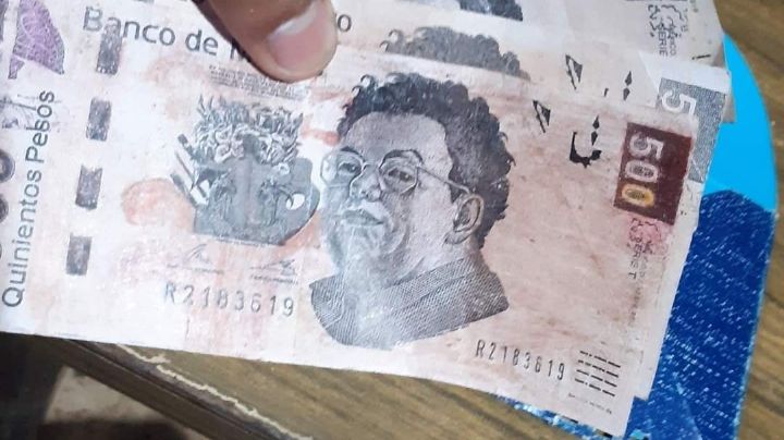 Acusan a un hombre de pagar con billetes falsos en Mérida