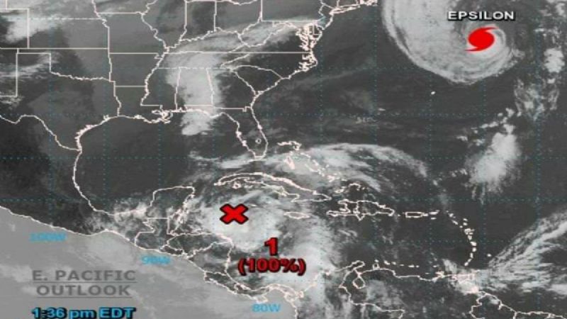 Sistema de baja presión se localiza a 500 kilómetros de Cancún
