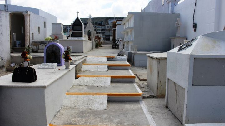 Cementerios municipales no abrirán en Campeche para el Día de Muertos