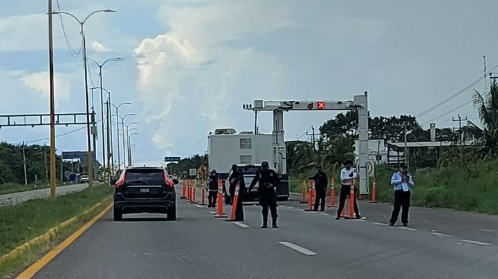 Mantienen operativo de vigilancia en la carretera federal 307 Chetumal-Bacalar