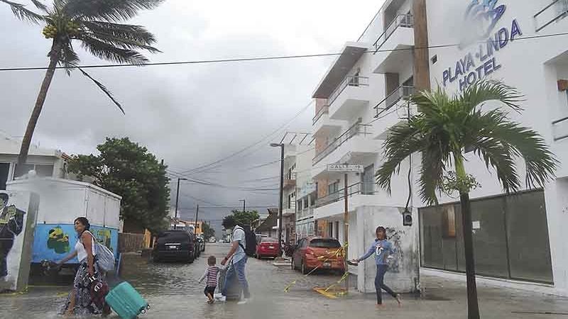 Tormenta Tropical Gamma deja afectaciones en Progreso
