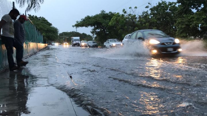 Huracán Delta: decretan alerta roja en ocho municipios de Quintana Roo