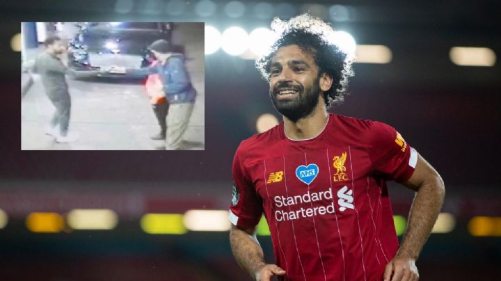 Mohamed Salah defiende a vagabundo de agresores y le regala dinero (FOTOS)
