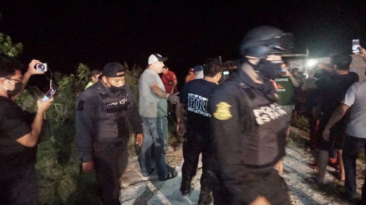 Rescatan a tres pescadores perdidos en costas de Campeche