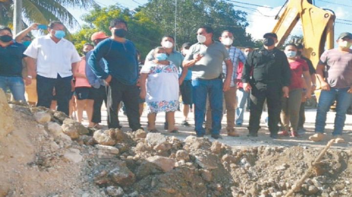 Clausuran obra por protesta vecinal en el barrio San Antonio de Hecelchakán