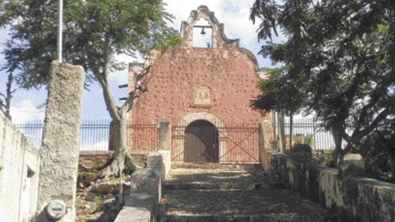 Quién construyó la ermita de Nuestra Señora del Pilar en Oxkutzcab? |  PorEsto
