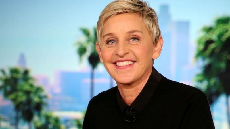 Ellen DeGeneres rompe en llanto durante la última emisión de su show: VIDEO