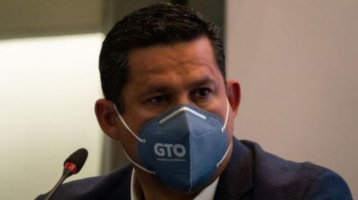 Hospitalizan a Diego Sinhue, gobernador de Guanajuato, por COVID-19