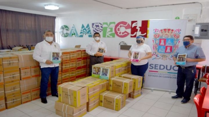 Distribuyen en Campeche más de un millón de libros de texto gratuitos