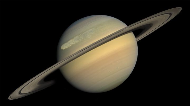 Anillos de Saturno se podrán ver hoy en el cielo de México