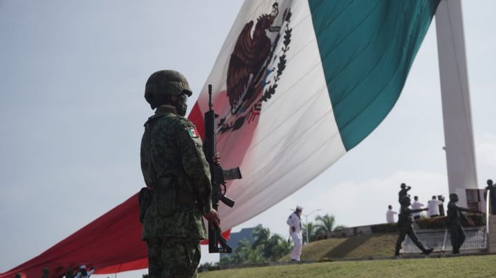 Sin desfile, conmemoran inicio de la Independencia de México en Campeche