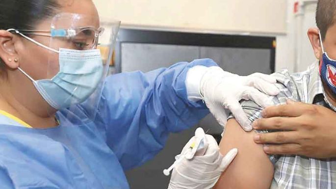 ISSSTE aplicará cerca de 300 vacunas contra COVID-19 en Yucatán