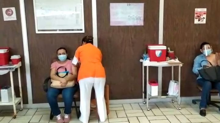 Gobierno de Yucatán anuncia vacuna anticovid para rezagados en cinco municipios