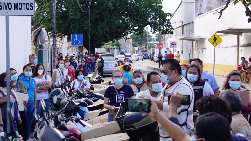 Docentes que no recibieron vacuna serán reagendados en Campeche