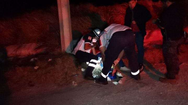 Motociclista se fractura la pierna tras derrapar en Ciudad del Carmen
