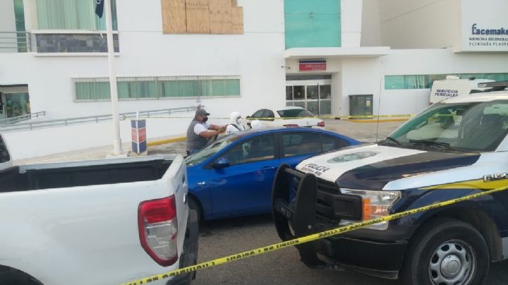 Hombre baleado fallece dentro del Hospital Galenia en Cancún