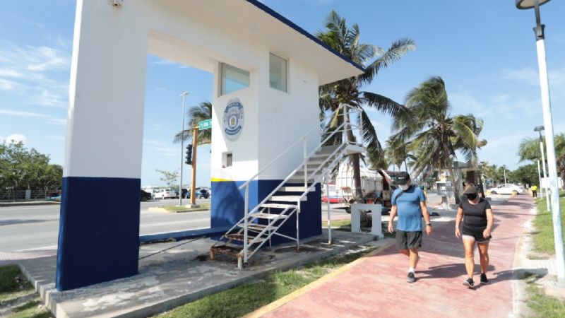 Casetas de policía abandonadas en Cancún tienen otros usos