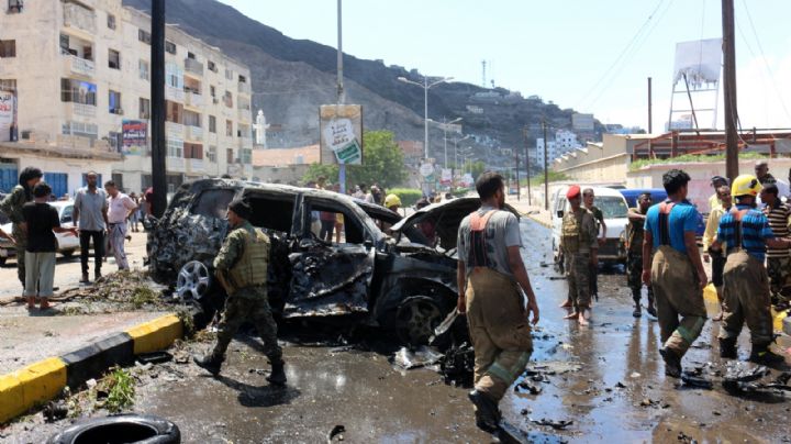 Atentado a un convoy de funcionarios en Yemen deja seis muertos