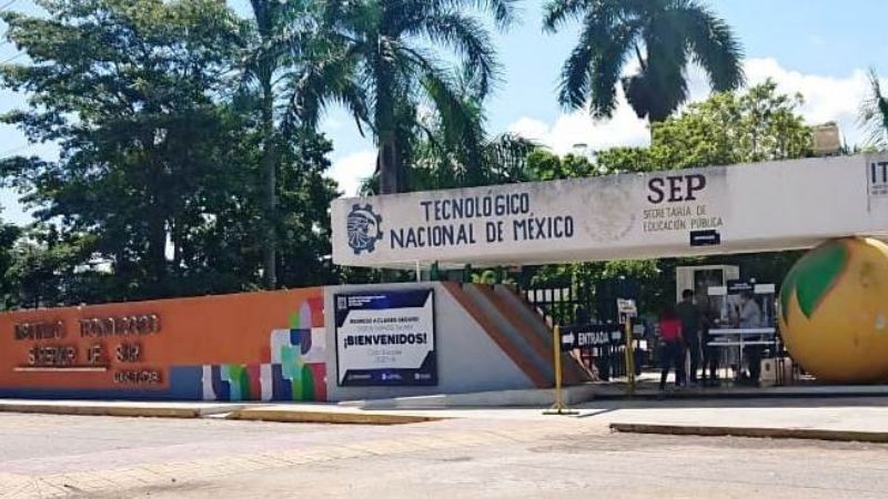 Niegan beca a 35 estudiantes del ITSSY por negligencia administrativa en Oxkutzcab