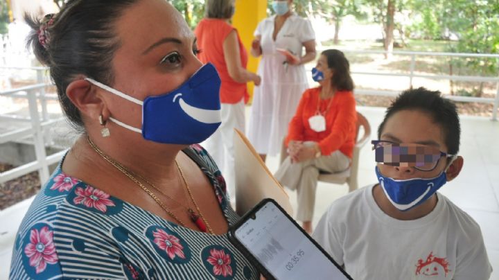 Mérida: Mauricio y Yael, gemelos con parálisis cerebral y TDAH, esperan vacuna anticovid