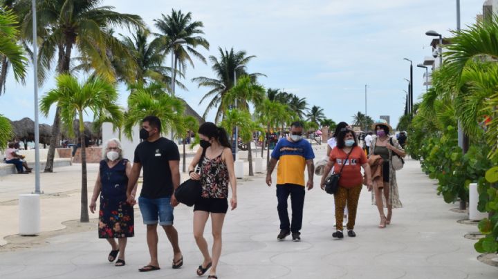 Clima en Yucatán ahuyenta a bañistas de las playas de Progreso