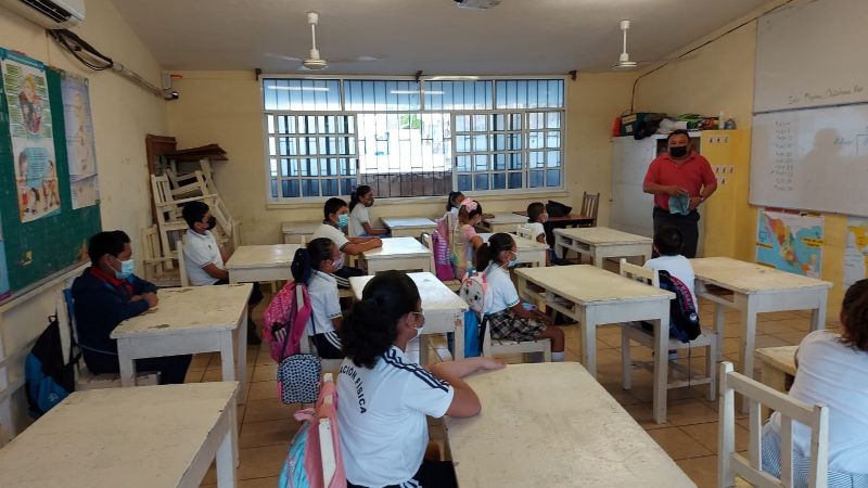Regresan a clases presenciales escuelas primarias de Isla Mujeres
