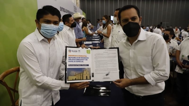 Mauricio Vila se compromete al manejo de residuos en Yucatán