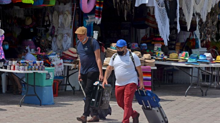 Semáforo Verde en Cancún causará relajamiento de medidas anticovid, indican ciudadanos