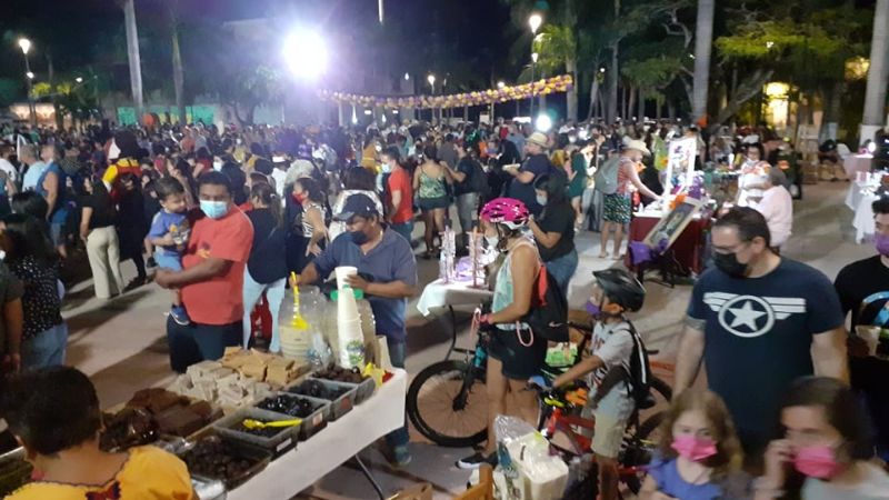 Sin supervisión de Profeco, comerciantes inflaron precios en la fiesta del Día de Muertos en Cozumel