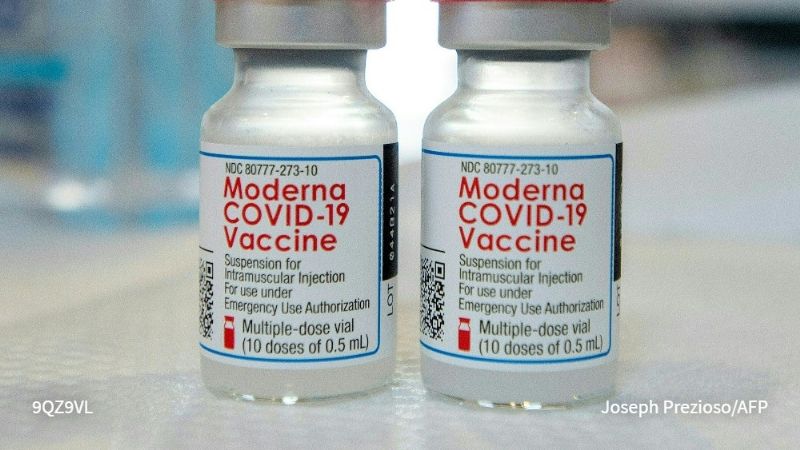 Moderna podría tener en marzo una vacuna contra la variante Ómicron de COVID-19