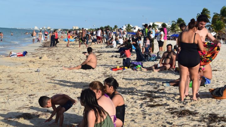 Playas de Progreso recibieron a más de 15 mil turistas durante el fin de semana