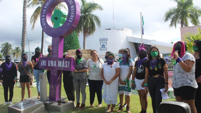 Feministas exigen aplicar la Ley Olimpia contra agresores de mujeres en Quintana Roo
