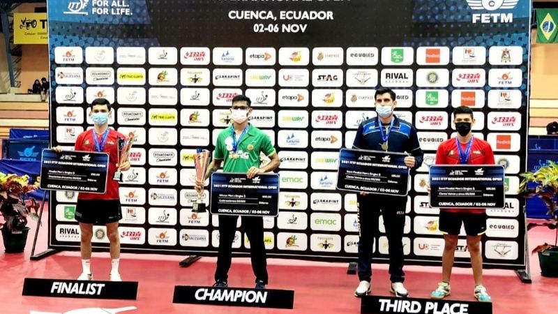 Quintanarroenses consiguen dos medallas de oro para México en Tenis de Mesa