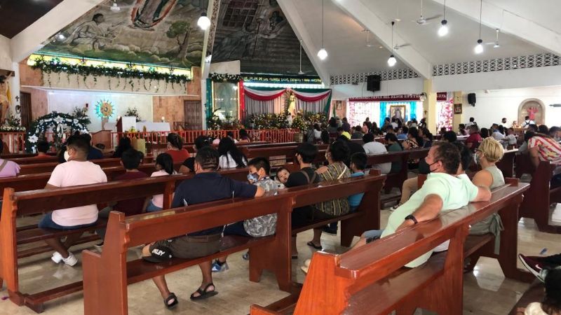Más de 20 mil peregrinos acuden a visitar a la Virgen de Guadalupe en Cancún: EN VIVO