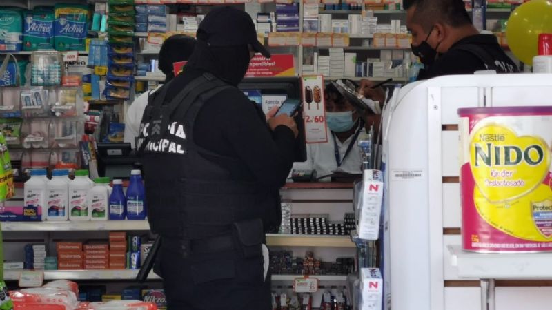 Ladrón se lleva 890 pesos de una farmacia YZA en Ciudad del Carmen