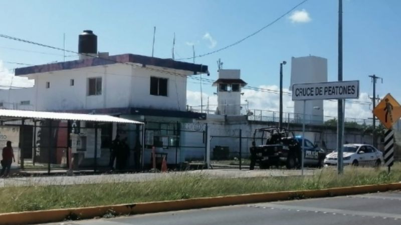 Asesinan de una puñalada a 'El Calibre' en la cárcel de Chetumal