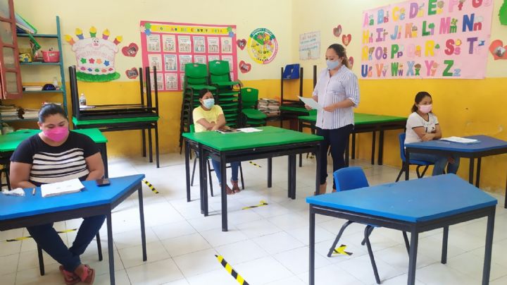 Aplican encuesta a escuelas de nivel básico en Yucatán sobre el regreso a clases