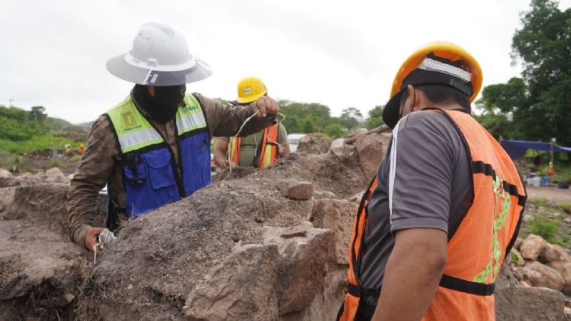 INAH Campeche halla más 16 mil piezas arqueológicas en ruta del Tren Maya