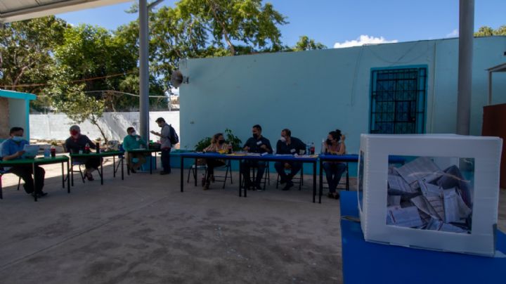 SNTE Yucatán realiza elecciones para elegir al nuevo secretario de la sección 57