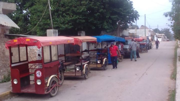 Mototaxistas de Tenabo, exigen derecho a trabajar ante paro en sus labores