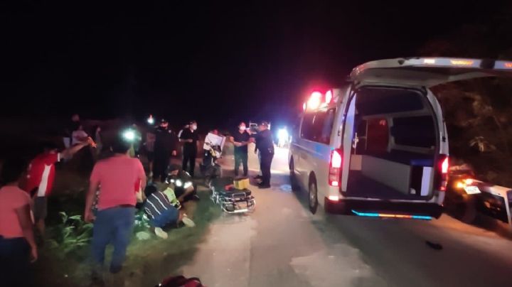 Motociclista impacta a mototaxi sobre la carretera Mérida-Tixkokob; hay 5 lesionados