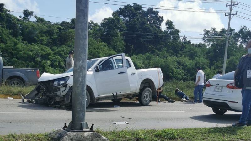 Se registra accidente vehicular en la carretera Puerto Morelos-Cancún; hay un lesionado