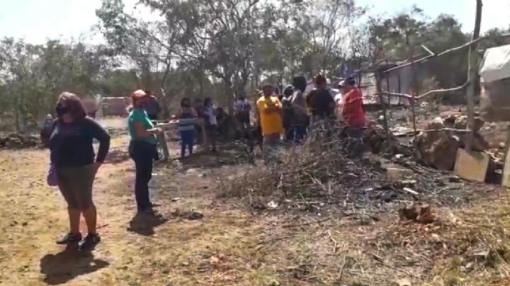 Desalojan a 'Antorchistas' de San Camilo por inmobiliaria en Kanasín