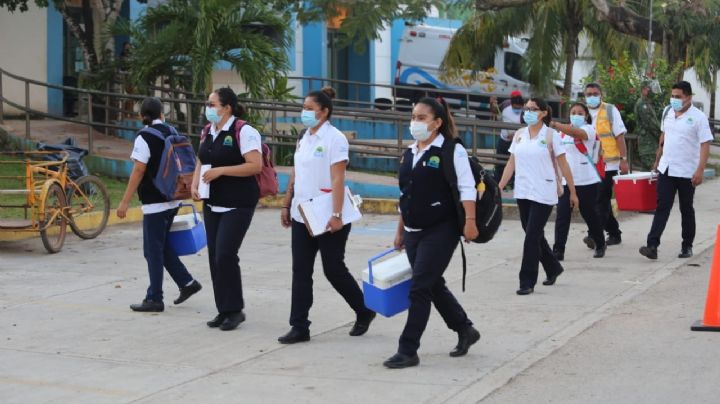Inicia vacunación de abuelitos contra COVID-19 en Puerto Morelos: VIDEO