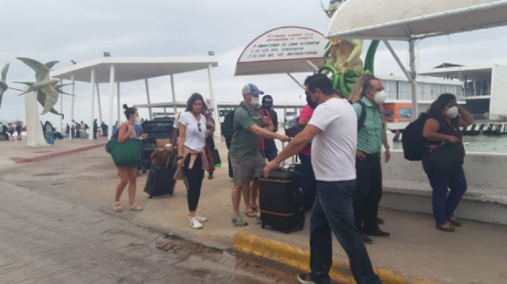 Se registra baja afluencia de turistas con destino a Cozumel