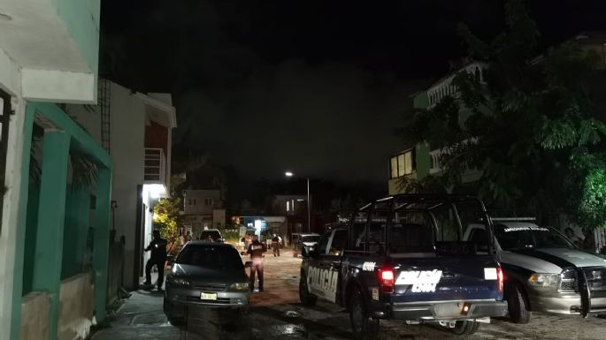 Asesinan a balazos a hombre en un fraccionamiento de Playa del Carmen