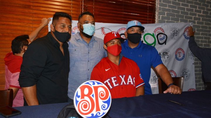 Rangers de Texas firma con el hijo del exmelenudo Willie Romero