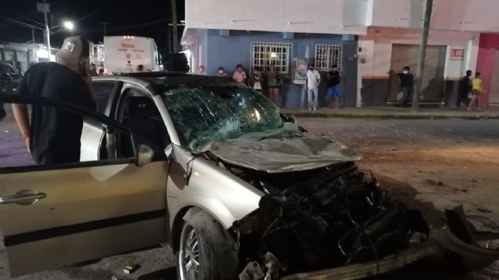 Carambola causa daños a cuatro vehículos en Progreso