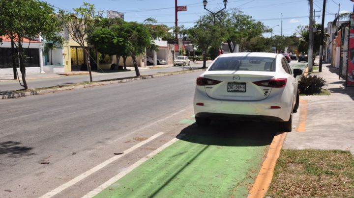 Mérida: Piden multar a automovilistas que se estacionen en ciclovías